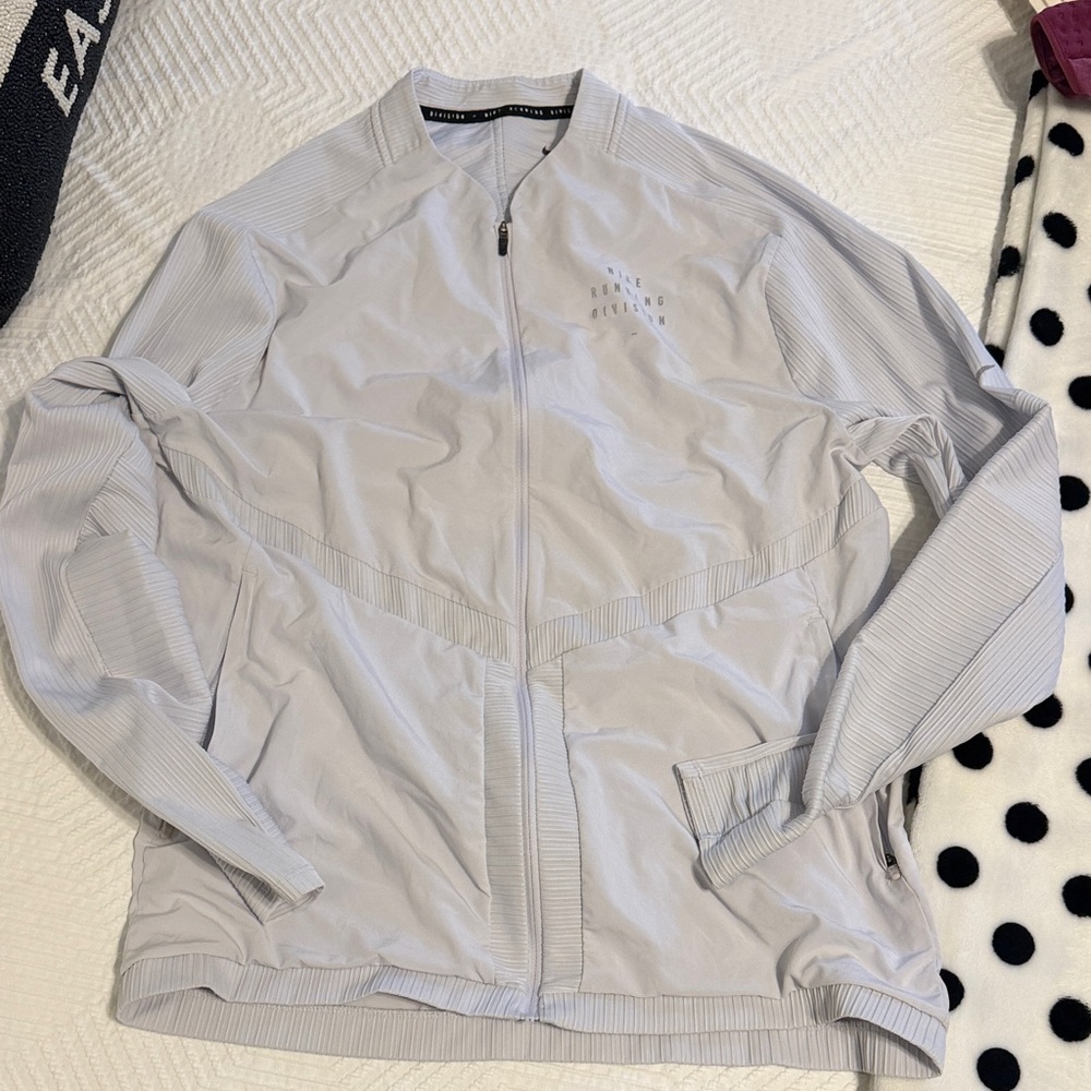 Nike Chalk White Mens Running Jacket Large